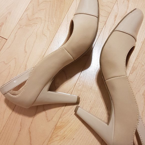 Mootsies Tootsies Mosherburt Cap Toe Women's 6.5 M Heel - Picture 2 of 7